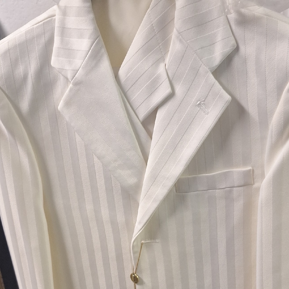 Stacy Adams White Striped Tuxedo Jacket